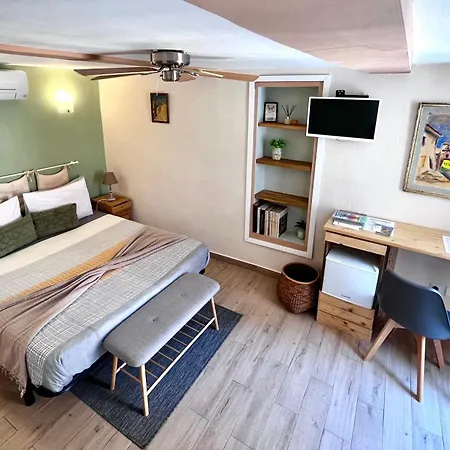 Lou Mistral - Chambres A Louer 3*
