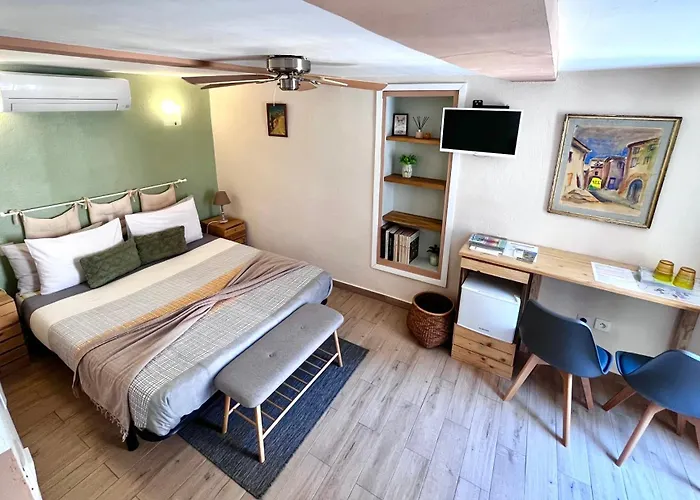 Lou Mistral - D'hotes 3*